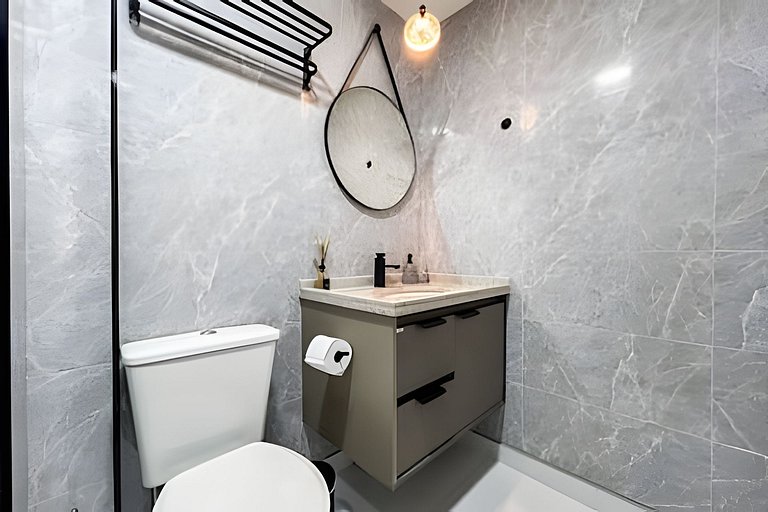 Apto LUXO 1 min Faria Lima | Metrô, Piscina, Wi-fi