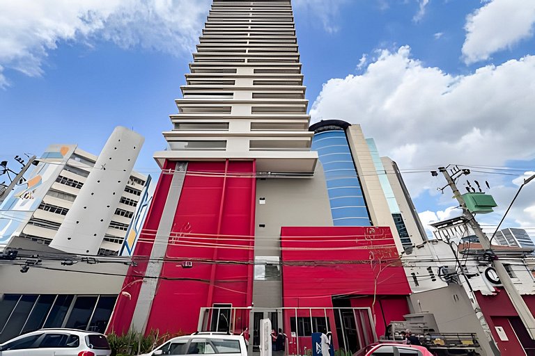Apto LUXO 1 min Faria Lima | Metrô, Piscina, Wi-fi