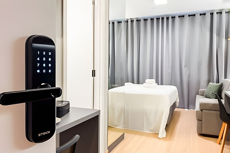 APTO LUXO 1min Faria Lima | Metrô, Piscina e Wi-fi