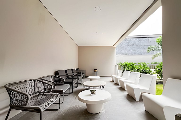 APTO LUXO 1min Faria Lima | Metrô, Piscina e Wi-fi