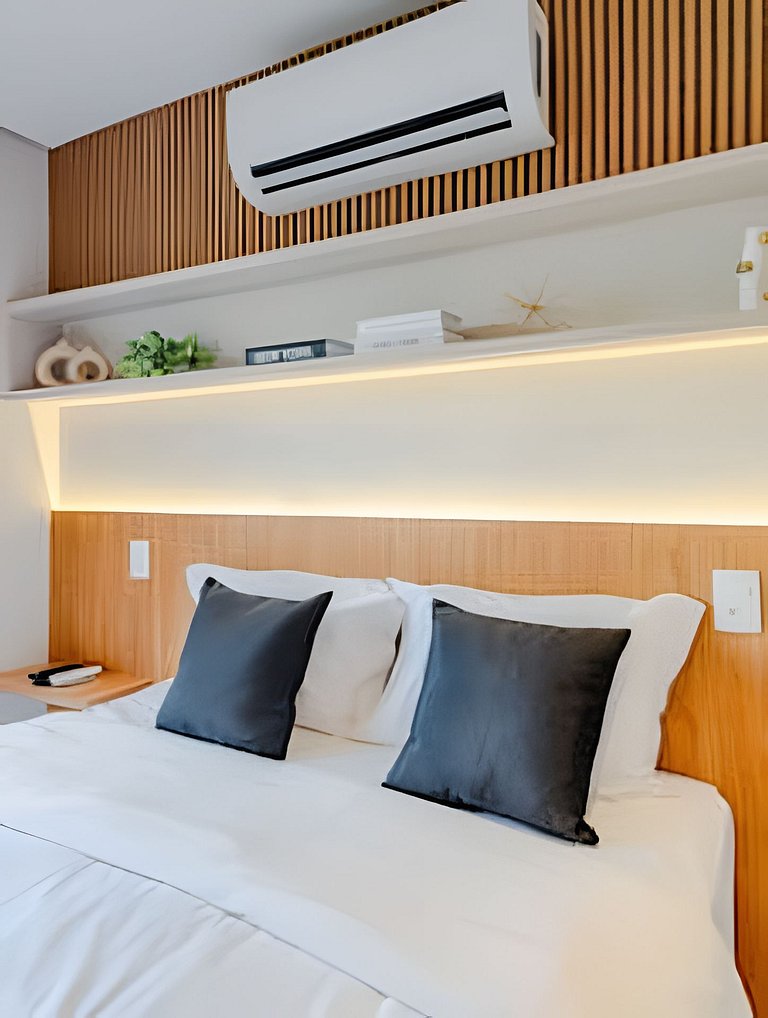 Studio LUXO único 50m Faria Lima | Piscina, Wi-fi