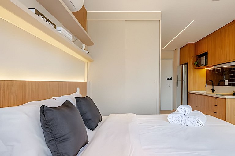 Studio LUXO único 50m Faria Lima | Piscina, Wi-fi