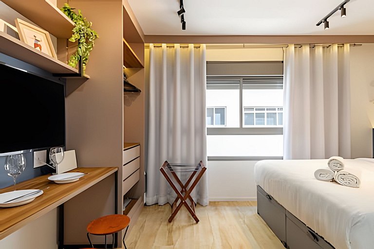 Lindo APTO a 300m da Av. Paulista | A/C, Hospitais