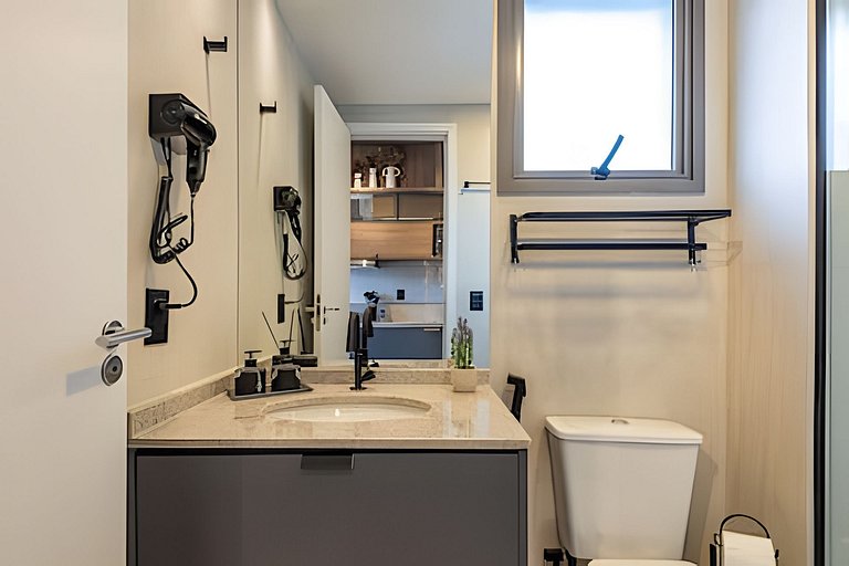 Lindo APTO LUXO a 1 min FARIA LIMA | Piscina, A/C
