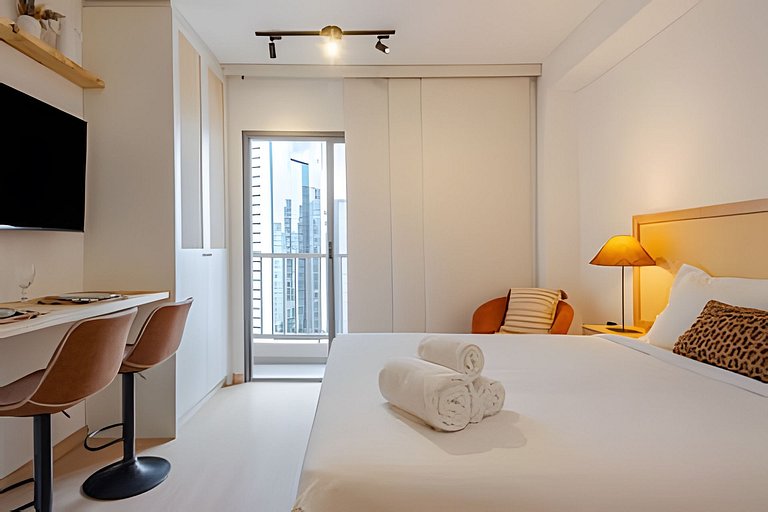 Studio Charmoso a 1 min Faria Lima | Piscina, A/C