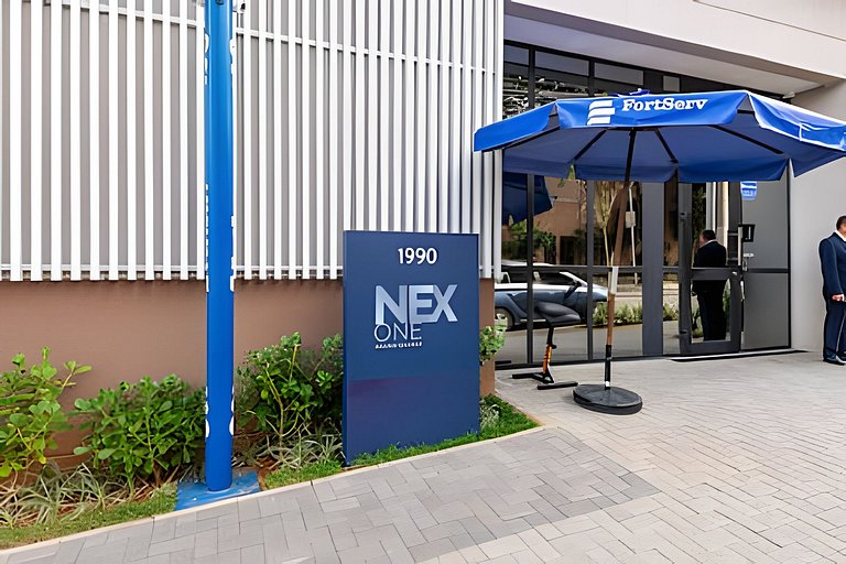 Apê LUXO Moema | Metrô, Aeroporto, Piscina, Wi-fi