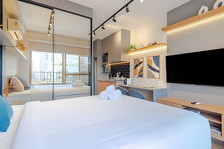 Novo Studio Luxo | 5min Allianz • A/C • Wi-Fi