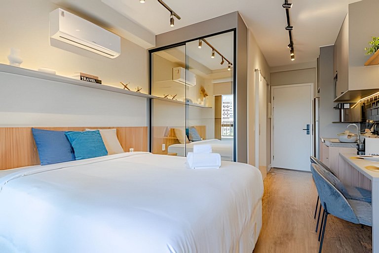 Novo Studio Luxo | 5min Allianz • A/C • Wi-Fi
