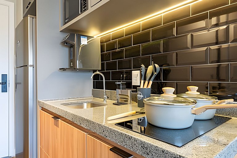 Novo Studio Luxo | 5min Allianz • A/C • Wi-Fi