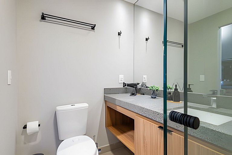 Novo Studio Luxo | 5min Allianz • A/C • Wi-Fi