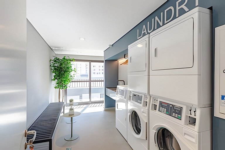 Novo Studio Luxo | 5min Allianz • A/C • Wi-Fi