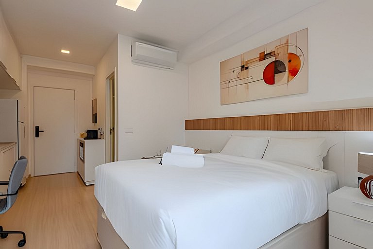 APTO Exclusivo Faria Lima | Metrô • Piscina • A/C