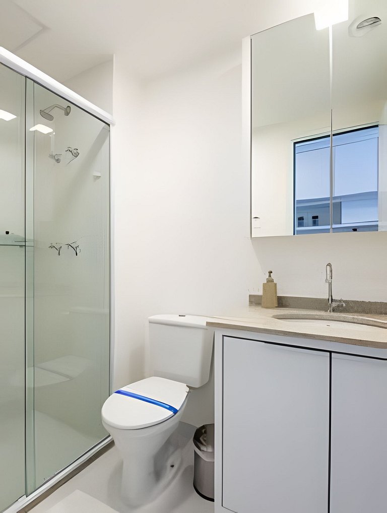 APTO Exclusivo Faria Lima | Metrô • Piscina • A/C