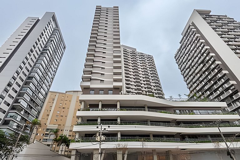 Apê 1 dorm Vila Nova | Andar Alto, Piscina e Wi-Fi