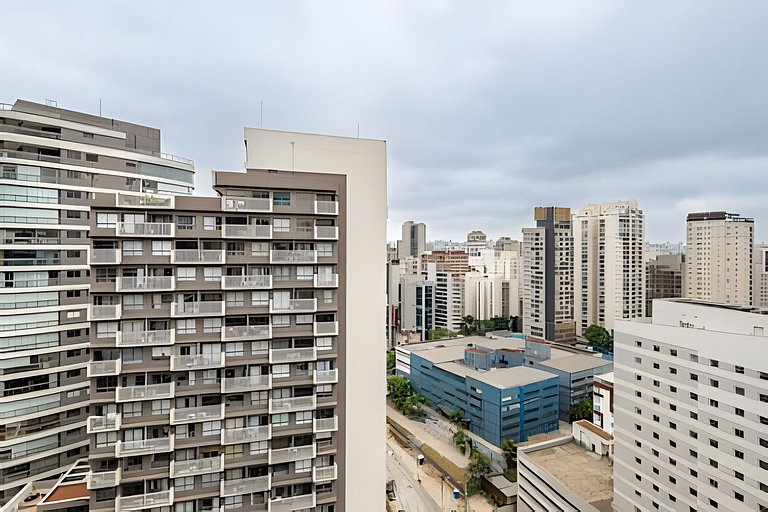 Apê 1 dorm Vila Nova | Andar Alto, Piscina e Wi-Fi