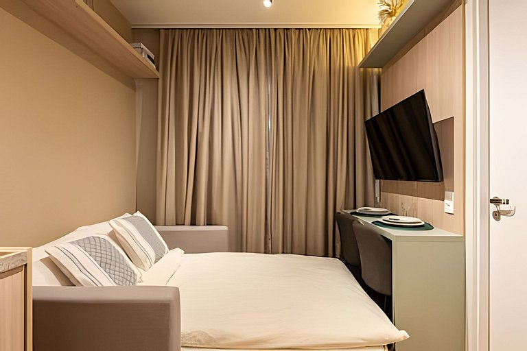 Apê 1 dorm Vila Nova | Andar Alto, Piscina e Wi-Fi