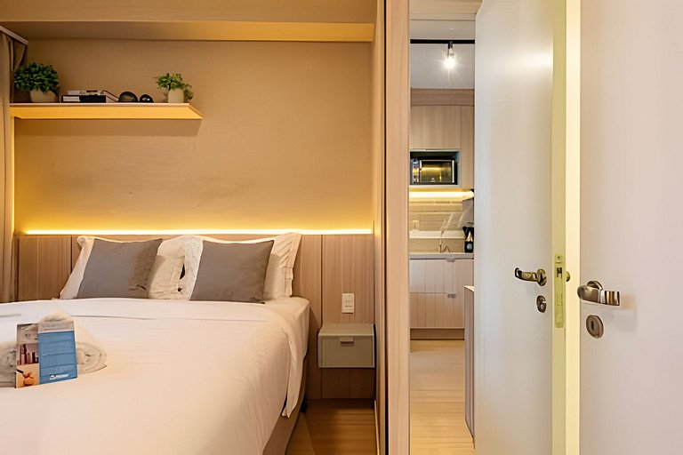 Apê 1 dorm Vila Nova | Andar Alto, Piscina e Wi-Fi