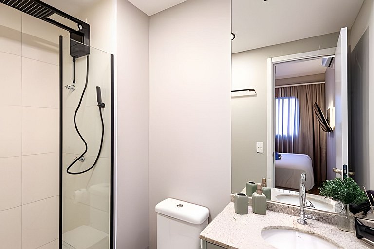 Apê 1 dorm Vila Nova | Andar Alto, Piscina e Wi-Fi