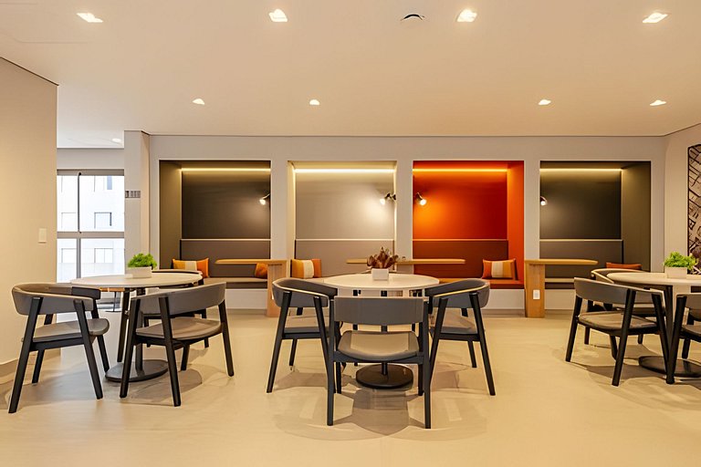 Apê 1 dorm Vila Nova | Andar Alto, Piscina e Wi-Fi