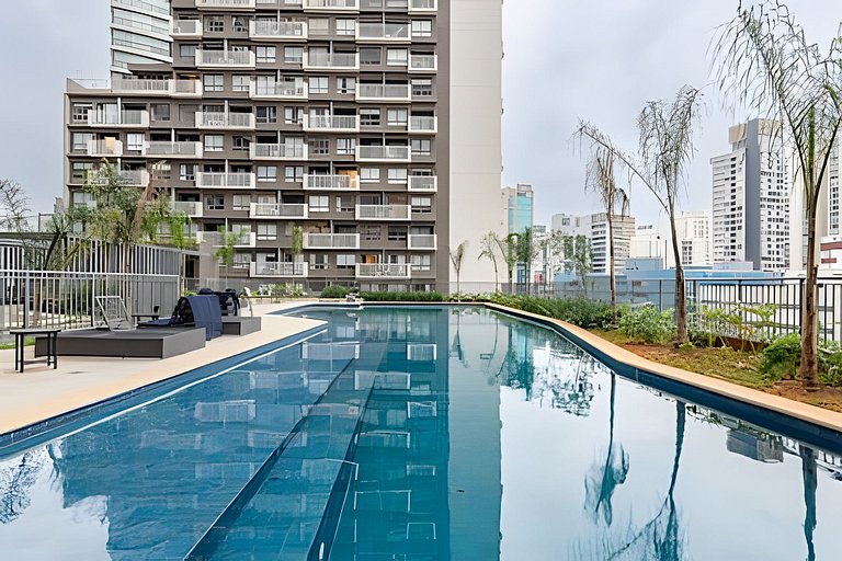 Apê 1 dorm Vila Nova | Andar Alto, Piscina e Wi-Fi