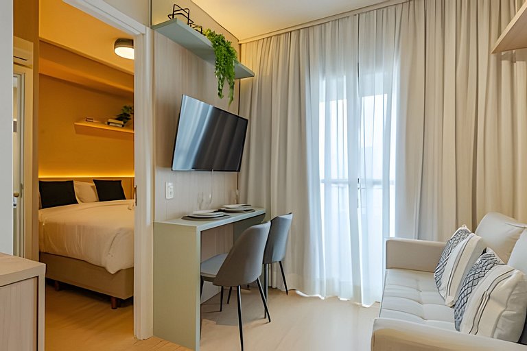 Apê LUXO Vila Nova | Andar Alto, Piscina e Wi-Fi