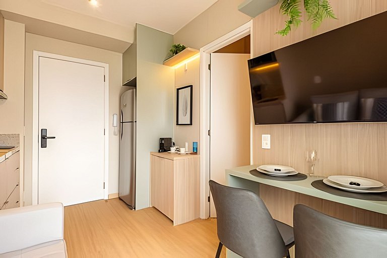 Apê LUXO Vila Nova | Andar Alto, Piscina e Wi-Fi