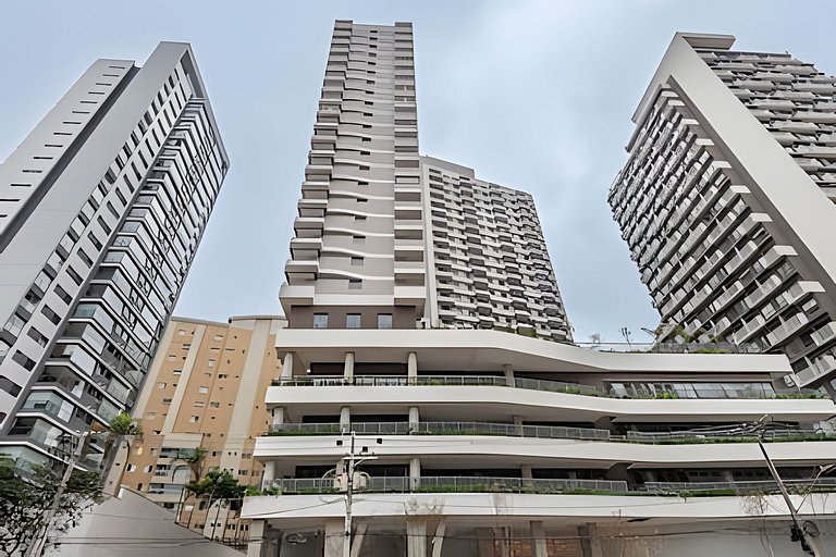 Apê LUXO Vila Nova | Andar Alto, Piscina e Wi-Fi