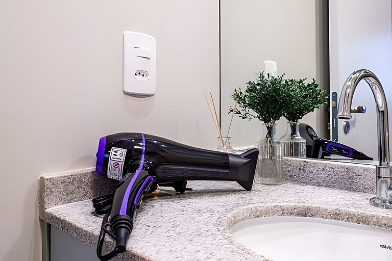 Apê LUXO Vila Nova | Andar Alto, Piscina e Wi-Fi