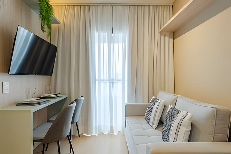 Apê LUXO Vila Nova | Andar Alto, Piscina e Wi-Fi