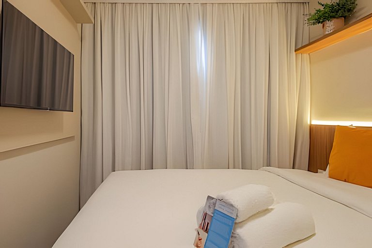 APTO Luxo C/ Vista Vila Nova | Piscina, Wi-fi, A/C