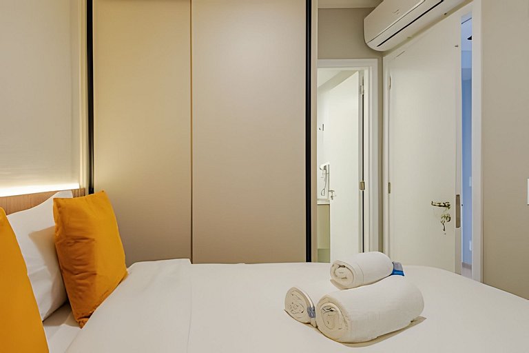 APTO Luxo C/ Vista Vila Nova | Piscina, Wi-fi, A/C